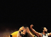 开云平台-勇士力克四川队，库里点燃赛场