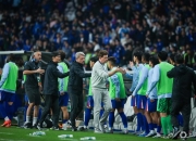 开云下载-上海绿地申花争分夺气，向前冲刺