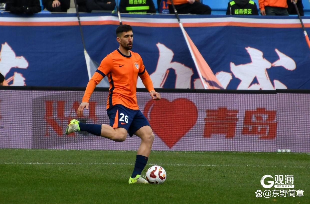 青岛海牛队遭遇失利，反击口号高喊