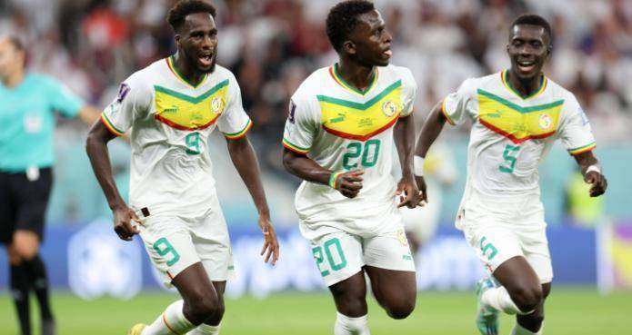 非洲球队在比赛中表现出色压倒对手 非洲球队在比赛中表现出色压倒对手