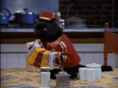 新大陆的号角与郁金香的锋芒,当美式足球颠覆旧秩序,荷兰闪电刺破德甲黄昏