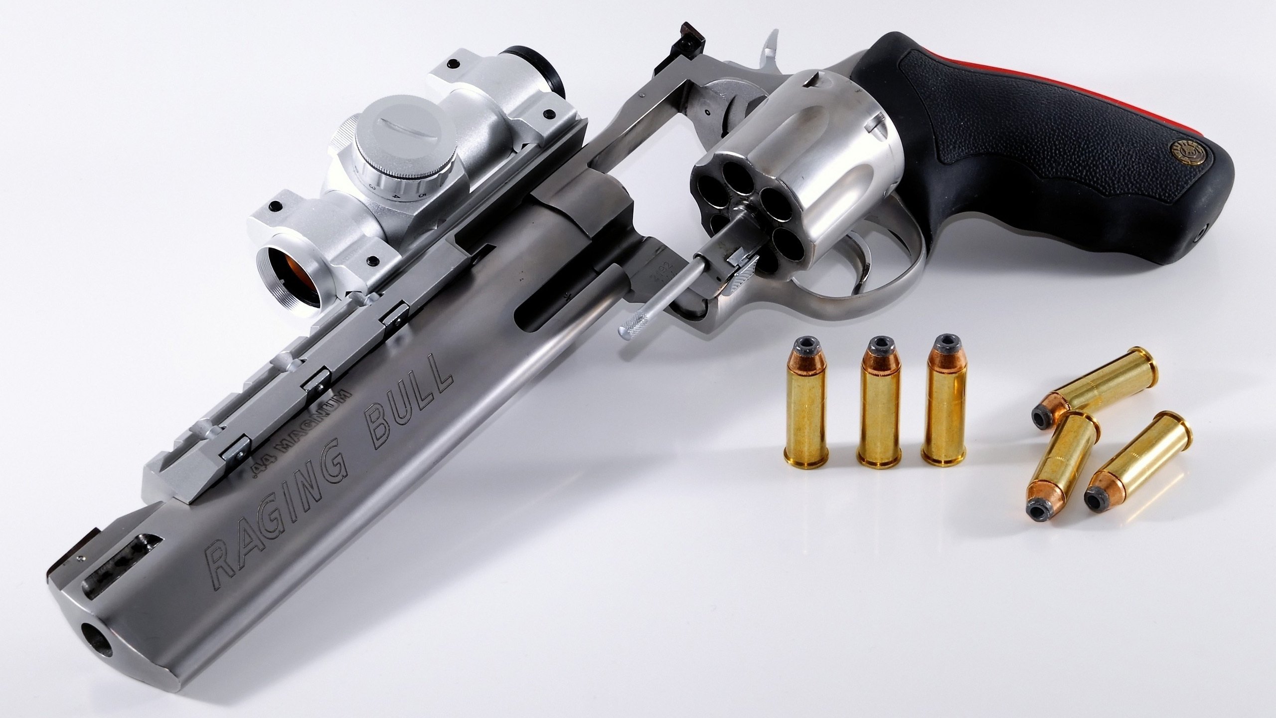 当雄鹿碾过金州，乔治的表演与字母的野心