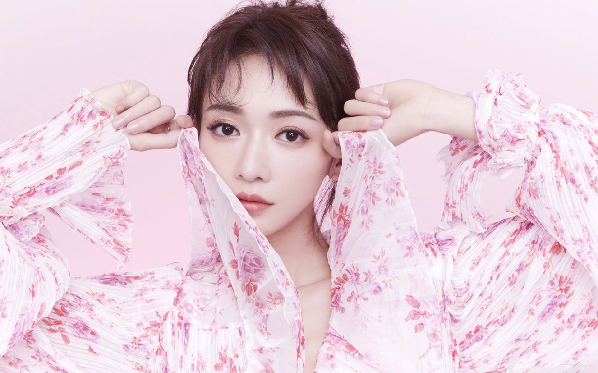 阴影下的双面刃，本泽马一己之力导演的中西绝杀双重奏